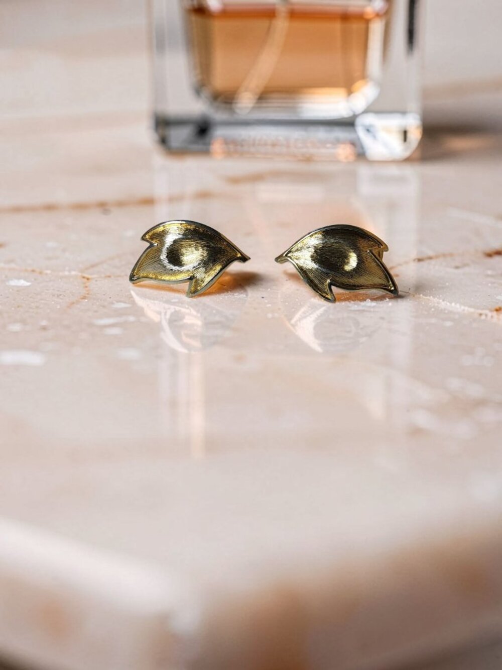 vintage 70s Monet Brushed Gold Tone Flame Shaped Clip-On Earrings